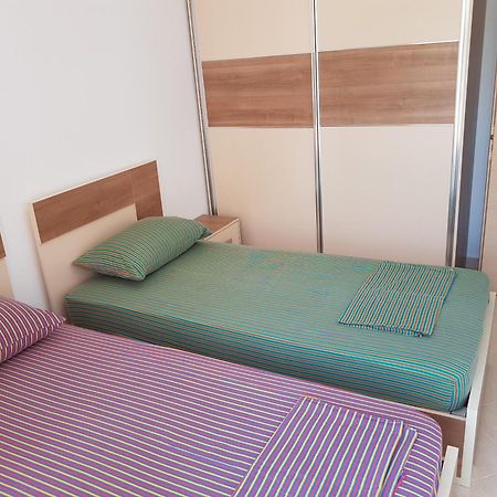 Flori Beach Apartment Radhima Kültér fotó