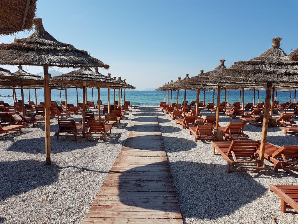 Flori Beach Apartment Radhima Kültér fotó